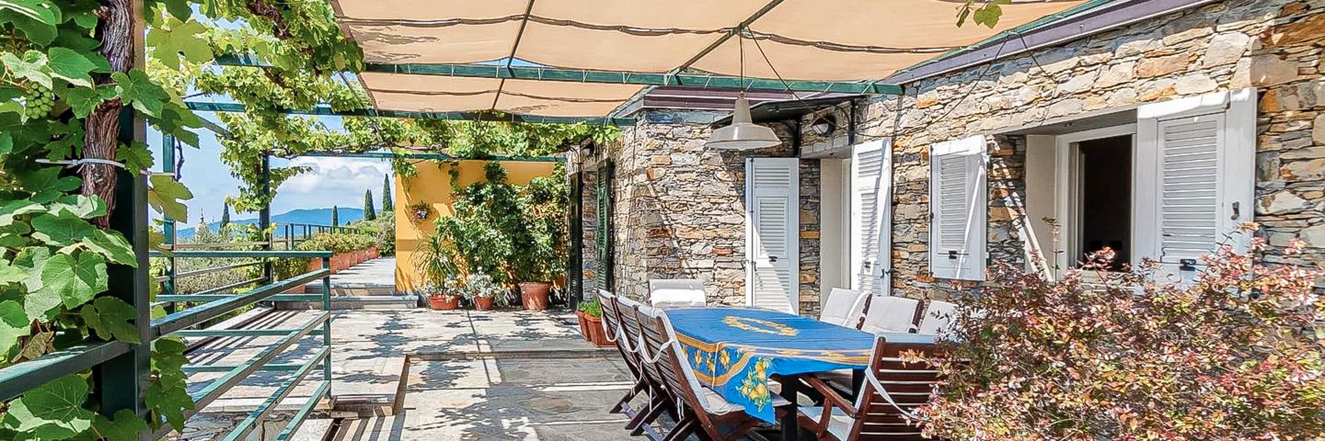 Villa panoramica con piscina a Zoagli, Liguria