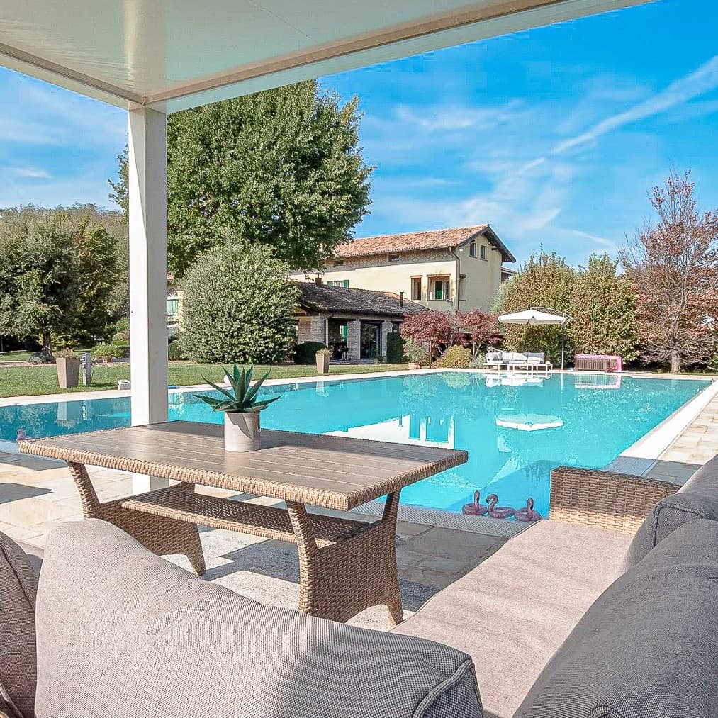 Villa panoramica a Costigliole d'Asti, Langhe e Monferrato