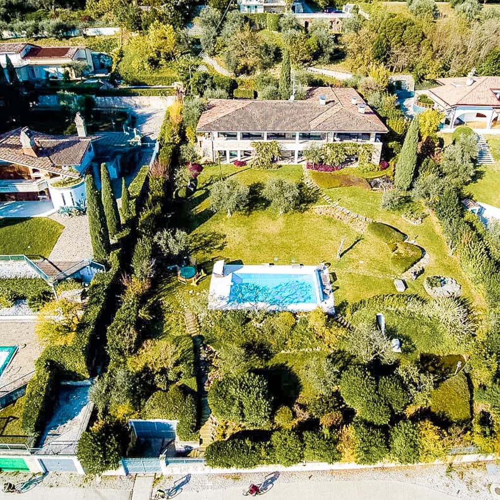 Luxury Villa with Pool in Lake Garda, Lombardia