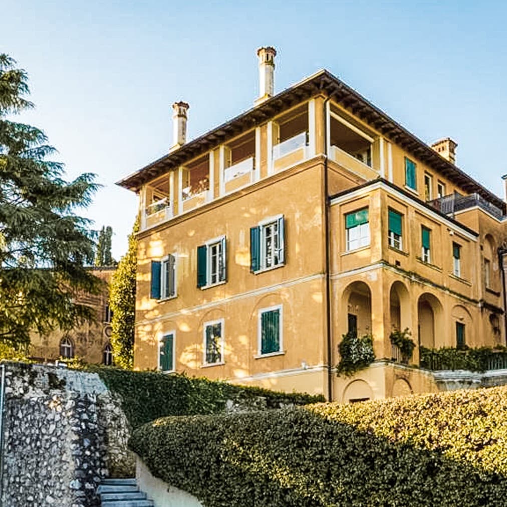 Apartment with Pool in Lake Garda, Lombardy