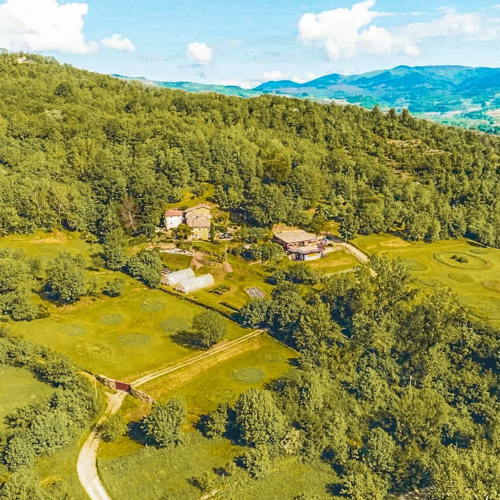 Casale in pietra a Poppi, nel cuore della Toscana