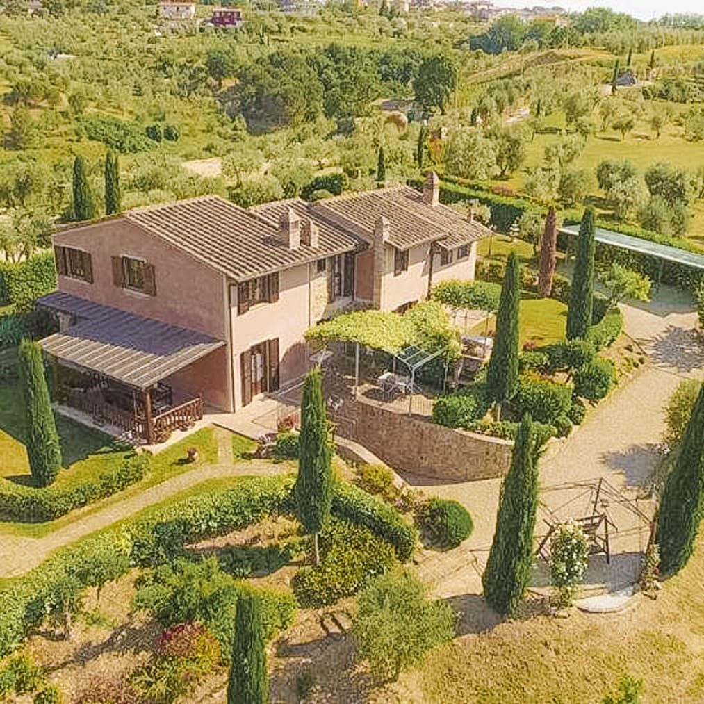 Rustic Country House in Montaione, Tuscany, 460 Sq. mt.