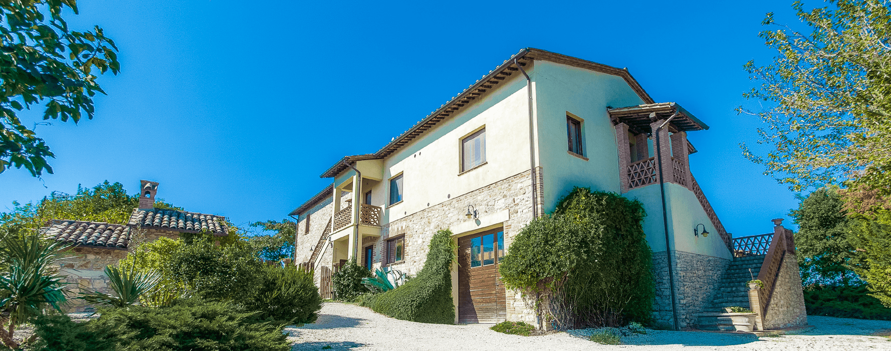 Rustic Country House in Serene Fratta Todina, Umbria