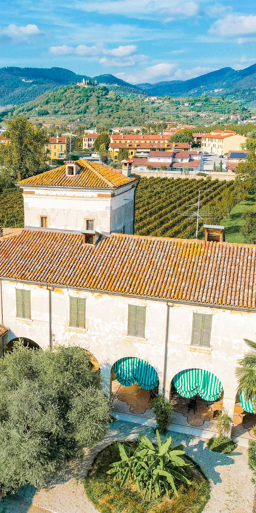 Detached House Near Lago di Garda, Lombardia