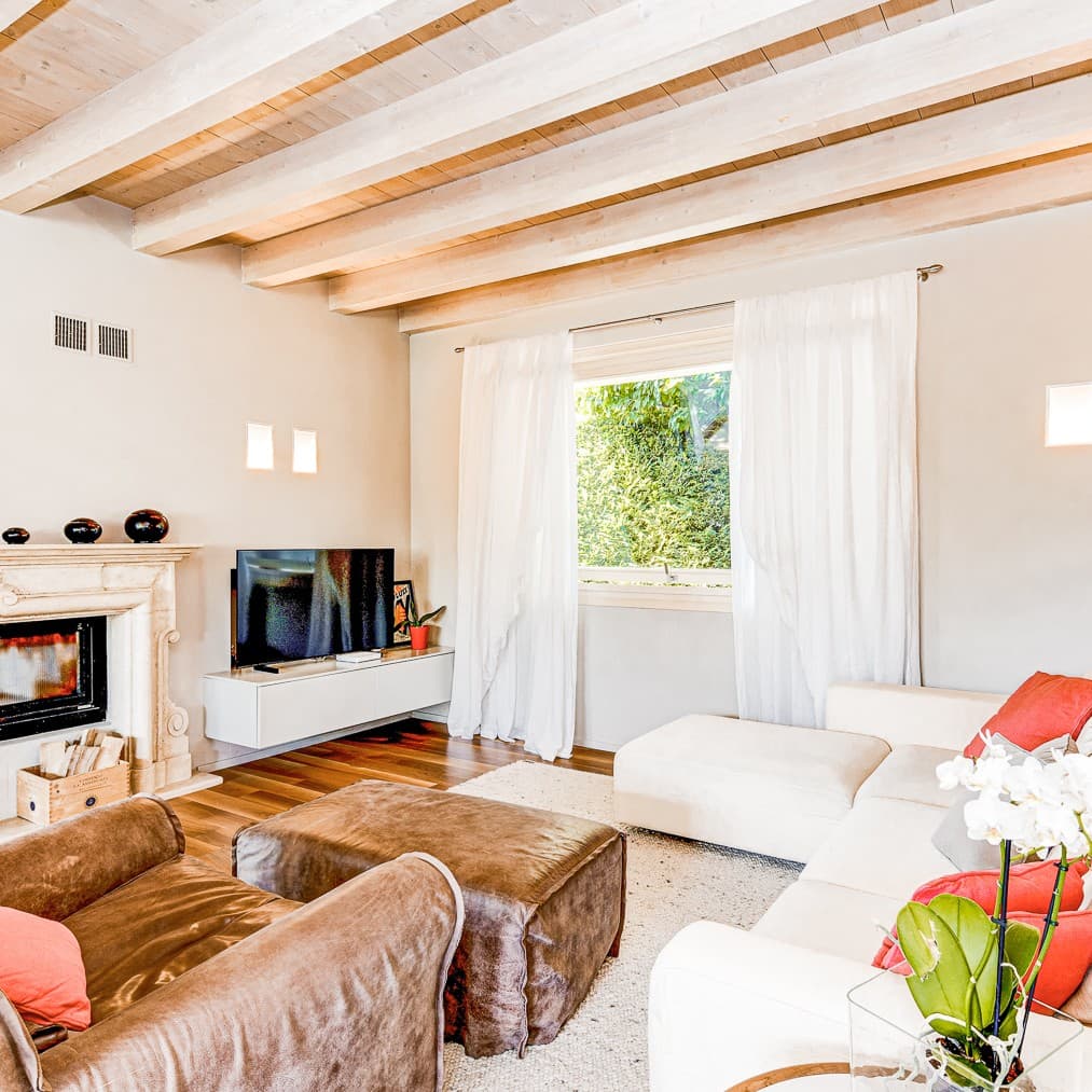 Serene Villa in Brescia, Embrace Lombardy's Elegance