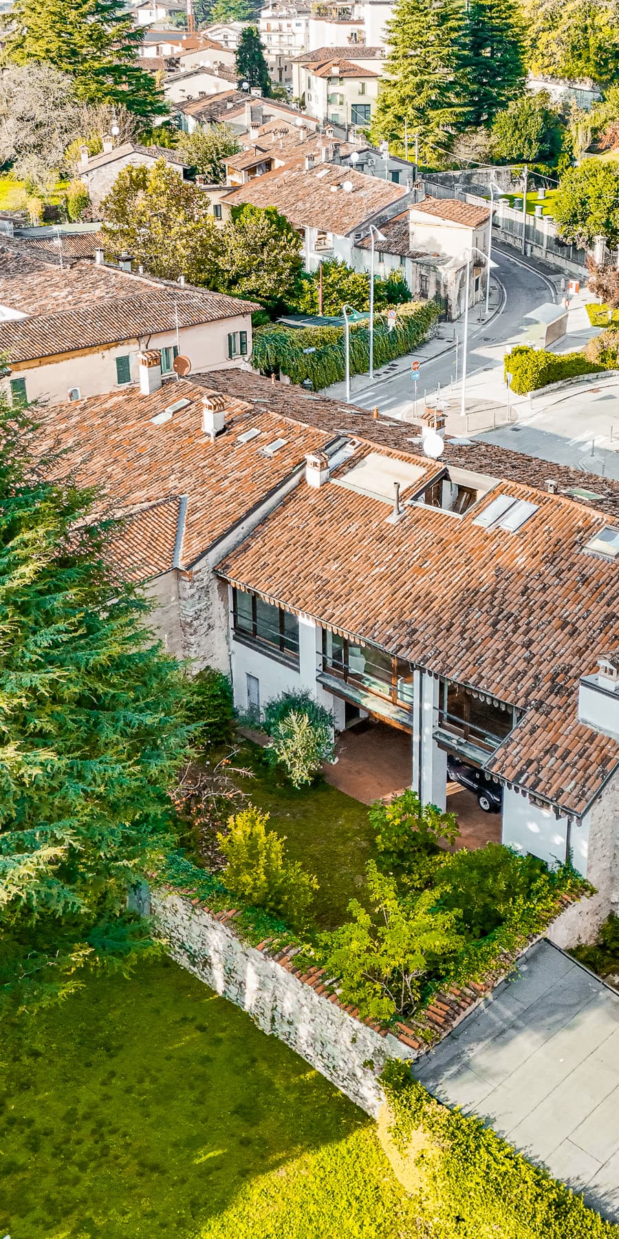 Terratetto in Brescia, Lombardy: Elegance and Tranquility
