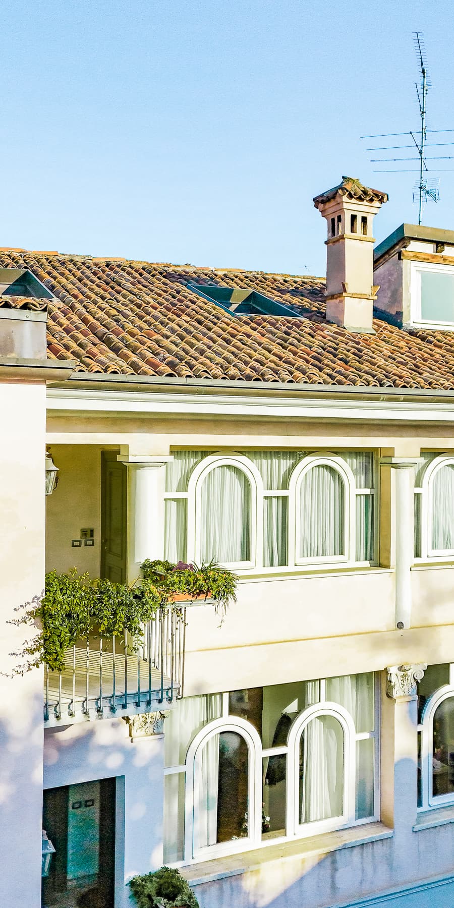 Detached House Near Lake Garda, Brescia, Lombardy