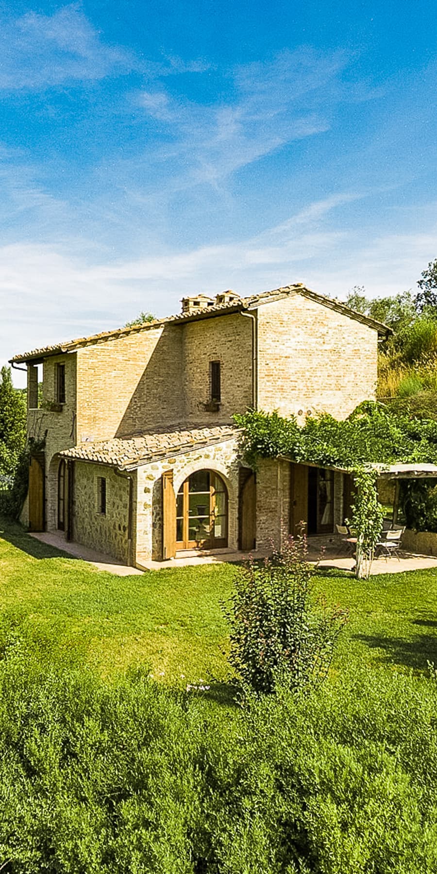 Rustic Country House with Pool in Montepulciano, Tuscany