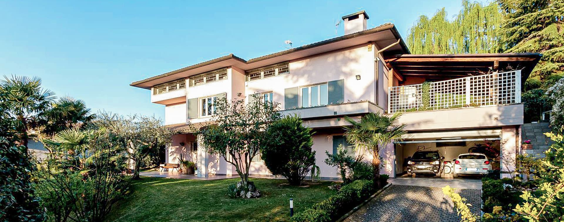Modern Villa with Park in Città di Castello, Umbria