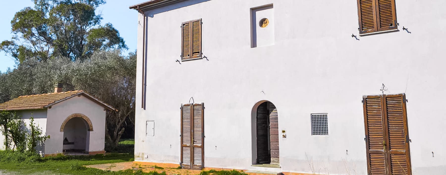 Detached House for Sale in Cecina, Tuscany