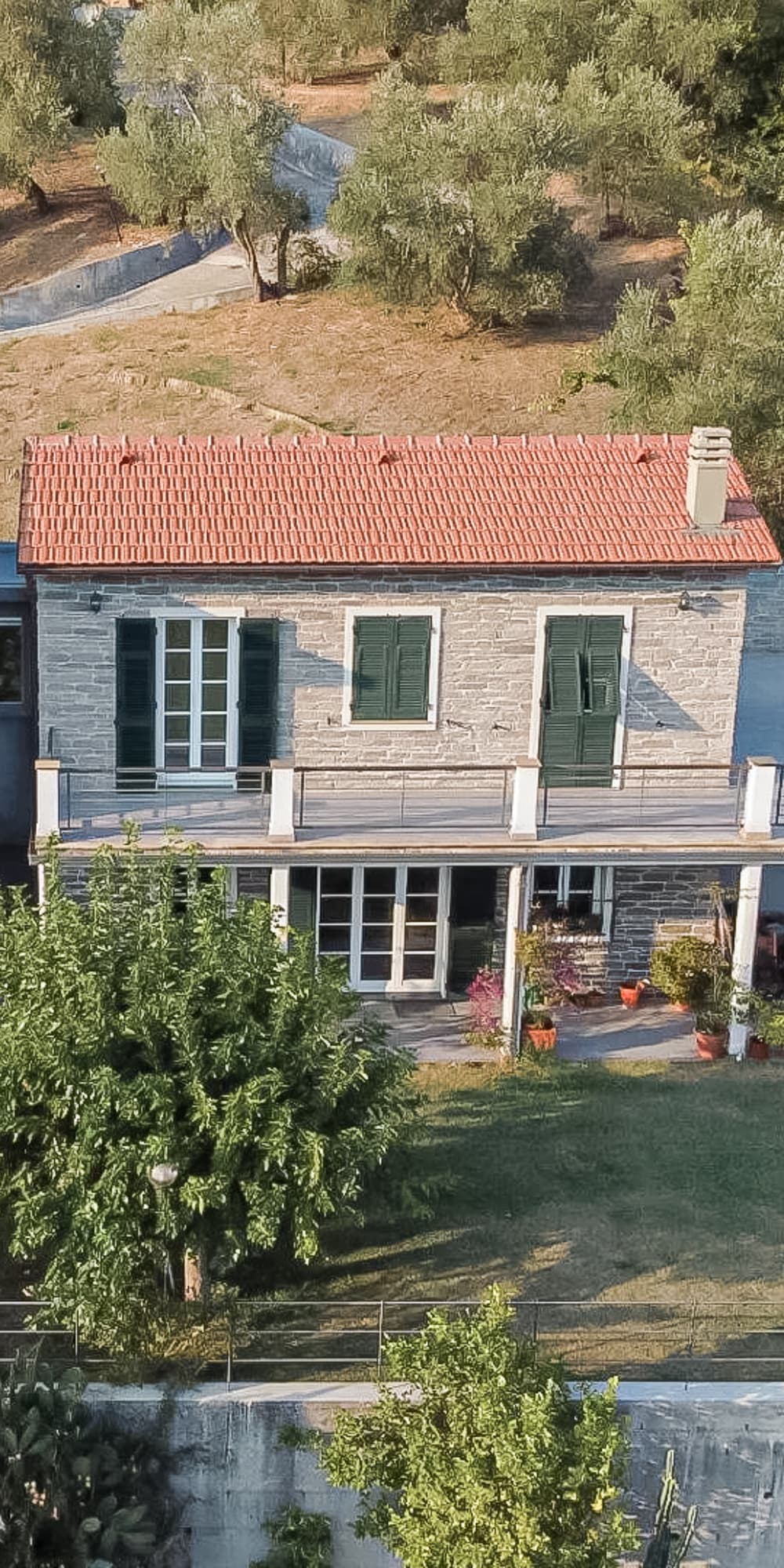 Villa con giardino e vista mare a Leivi