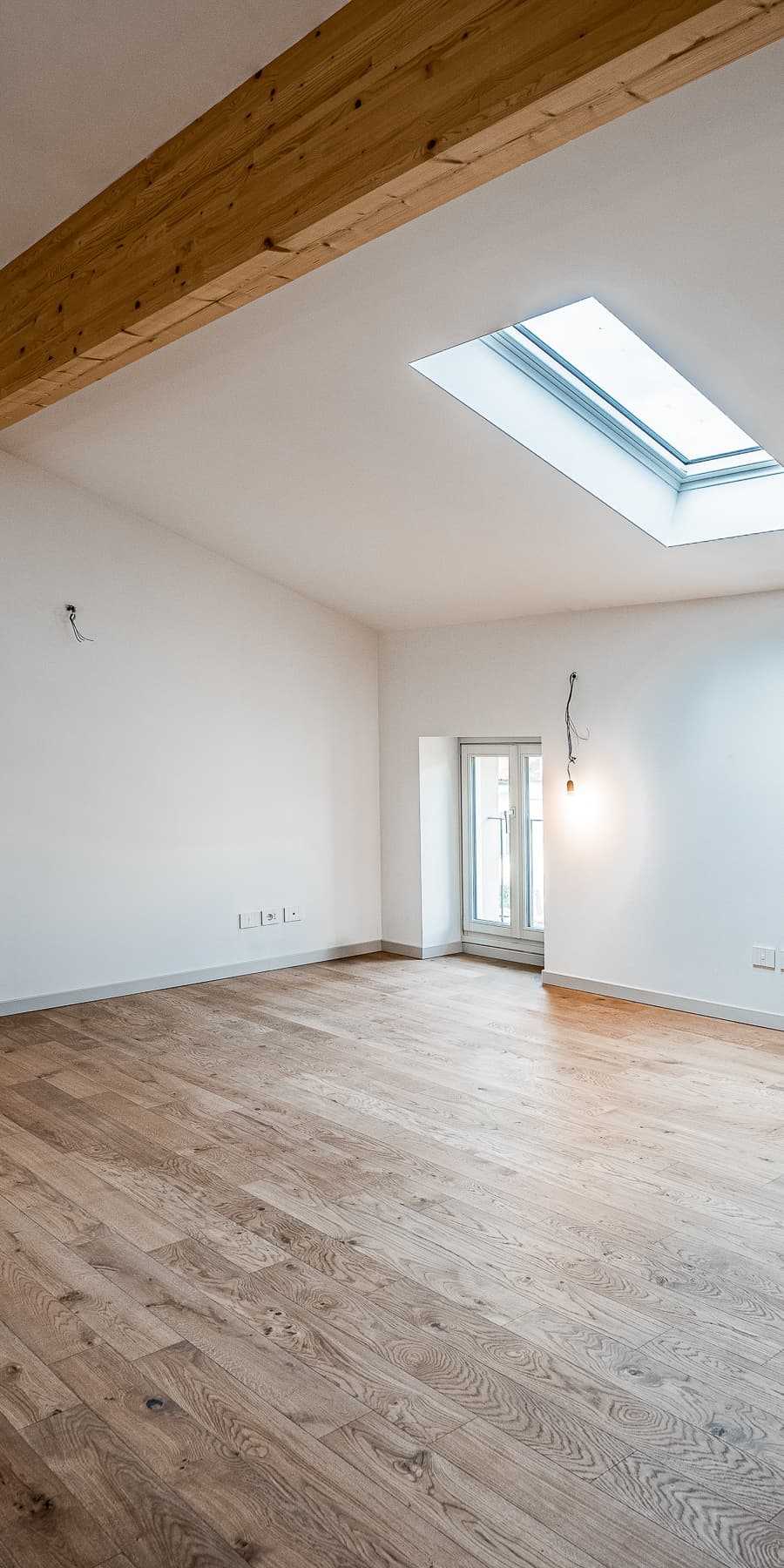 Apartment Overlooking Lake Garda, Brescia, Lombardy