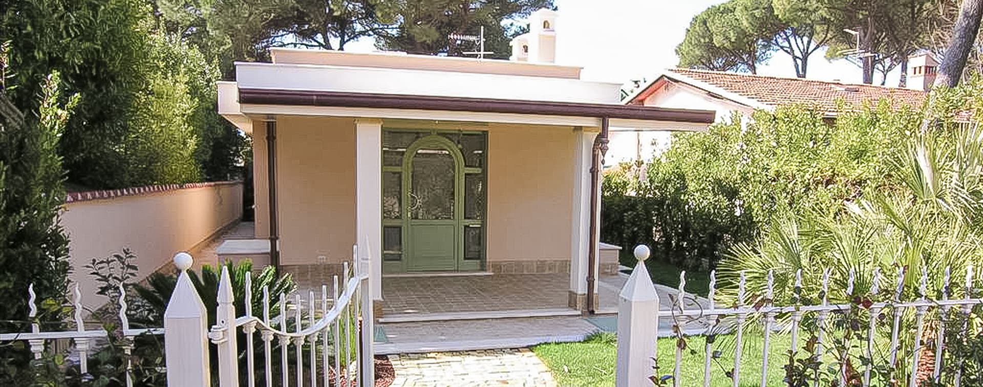 Charming Villa in Forte dei Marmi, Tuscany