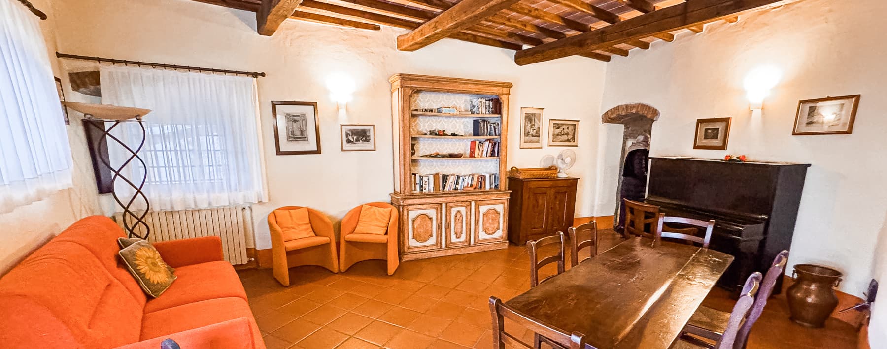 Agriturismo panoramico a Loro Ciuffenna, Toscana