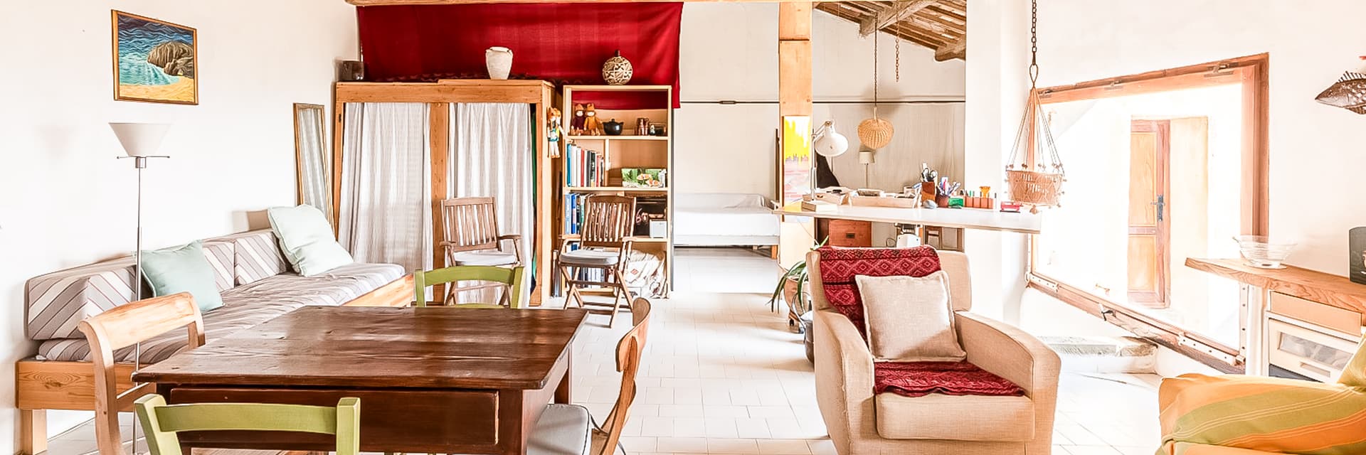 Charming Rustic House on Cortona's Panoramic Hills, Tuscany