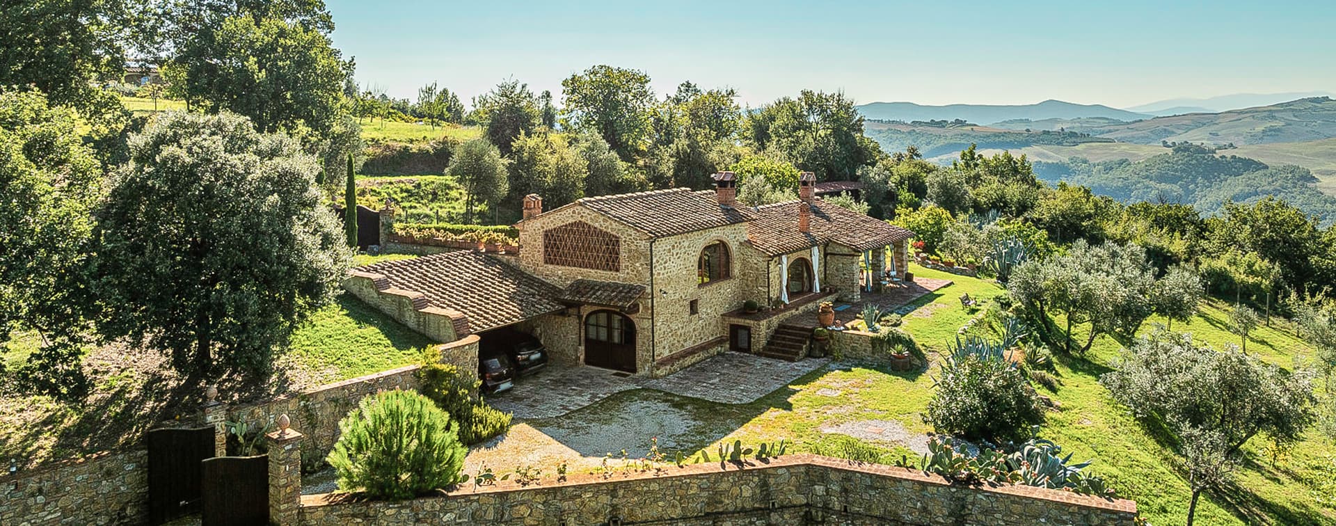 Rustic Stone House in Volterra, Heart of Tuscany