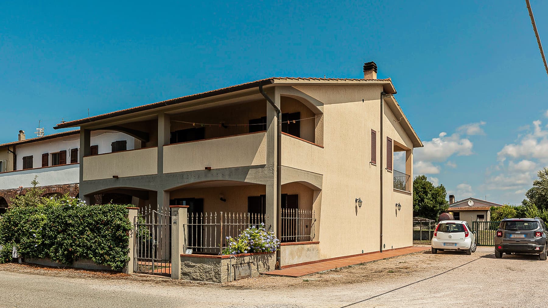 Big Image 15