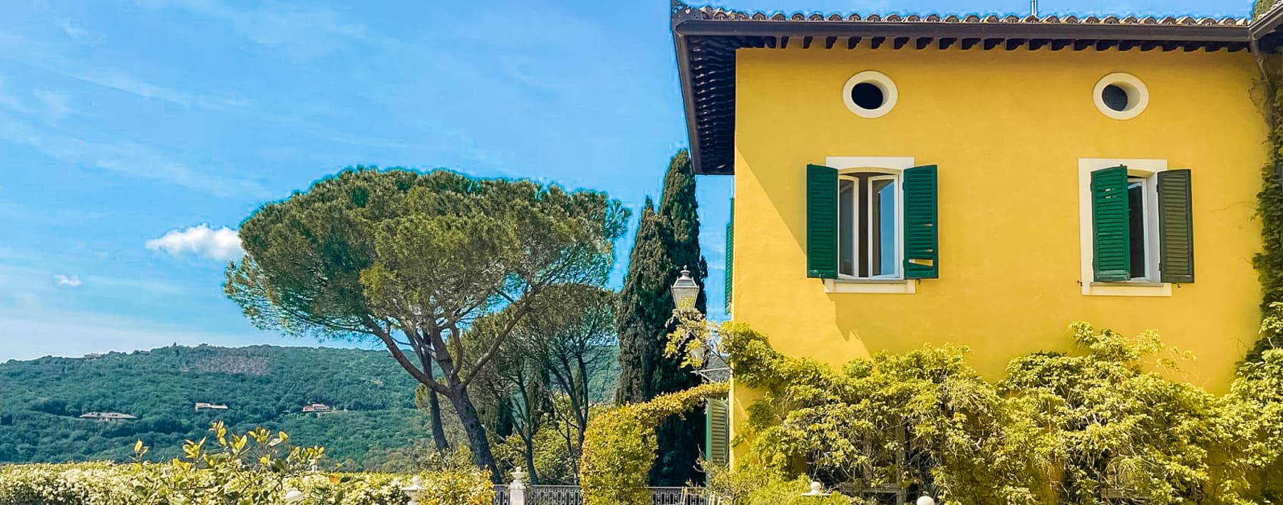 Majestic Palace in Perugia's Enchanting Umbria