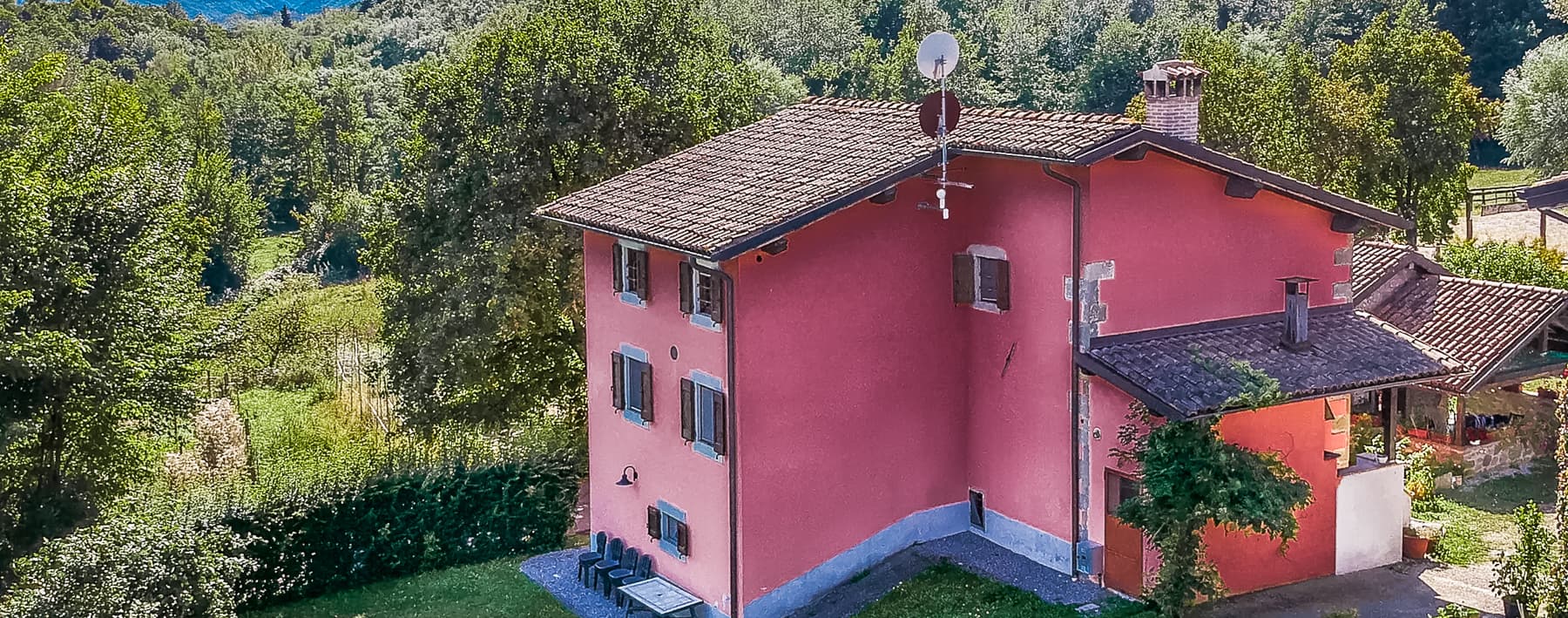 Charming Agritourism Retreat in Tuscany's Countryside