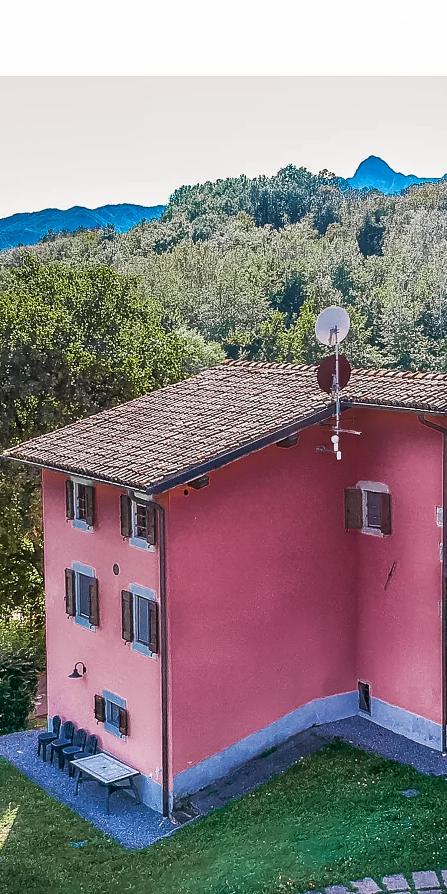 Charming Agritourism Retreat in Tuscany's Countryside