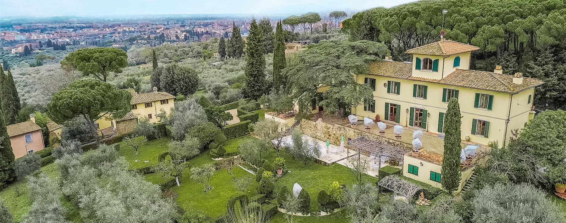 Historic Villa in Florence Hills, Tuscany