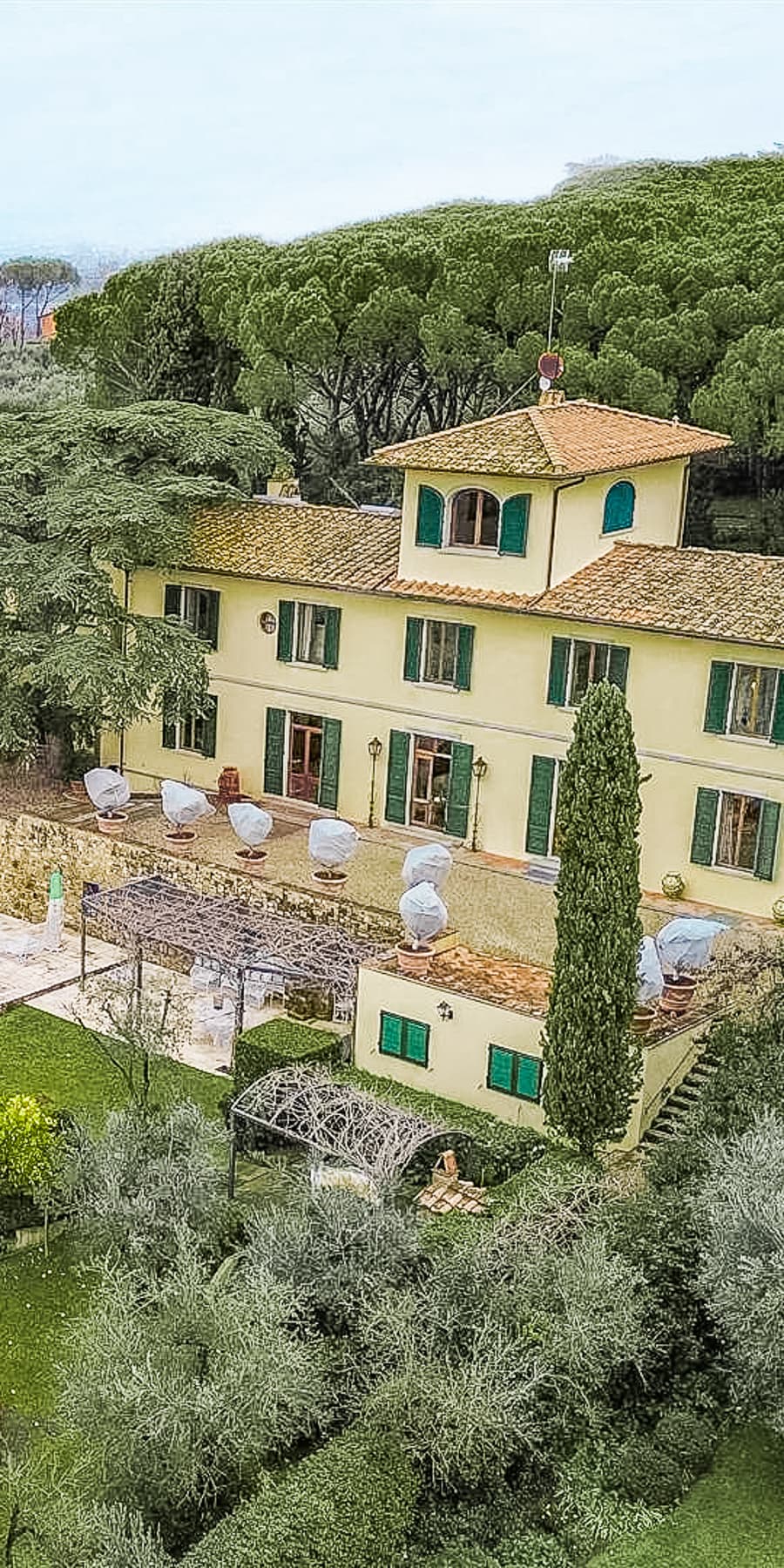 Historic Villa in Florence Hills, Tuscany