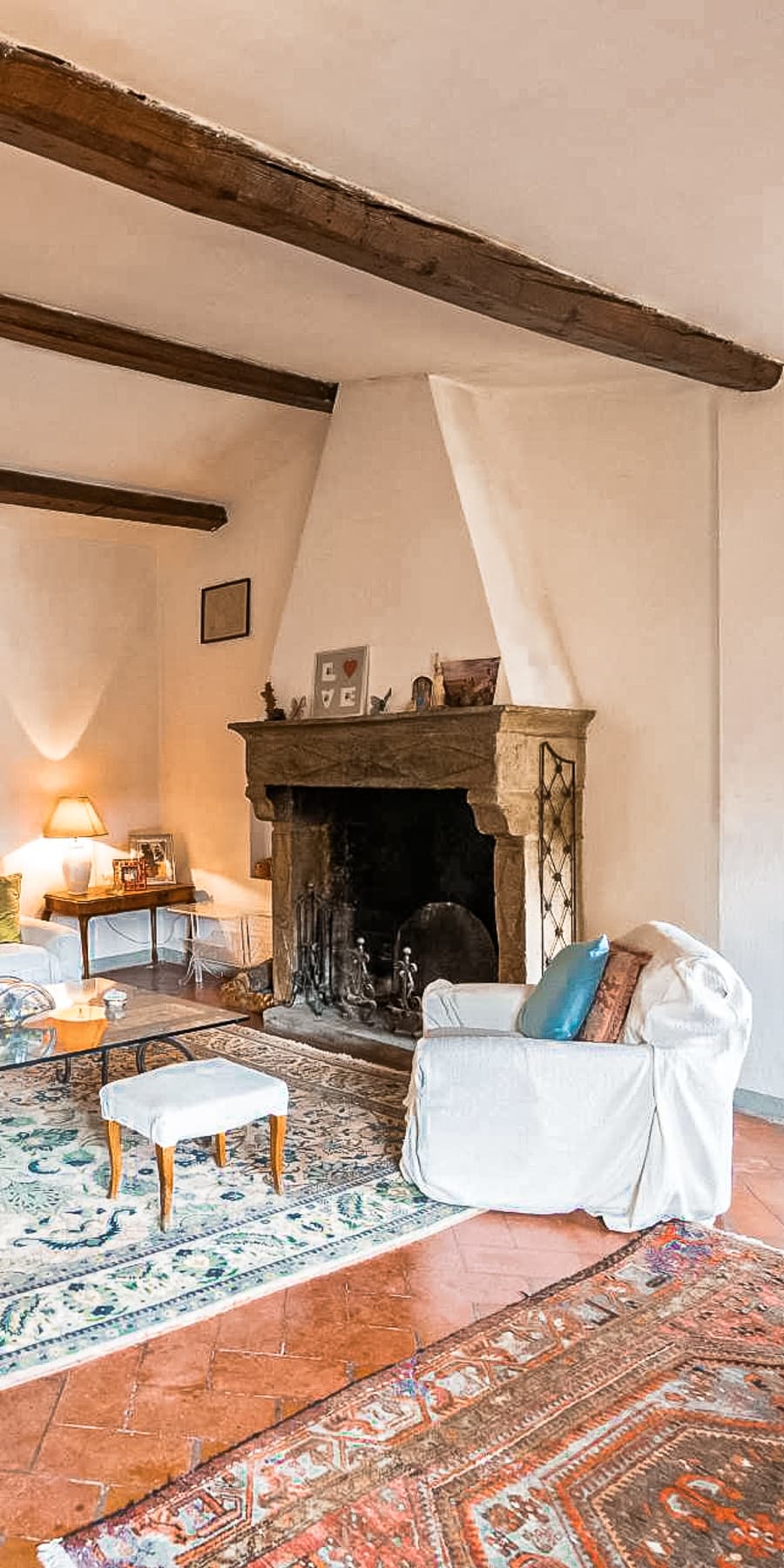 Elegant Apartment in Florence's Historic Oltrarno