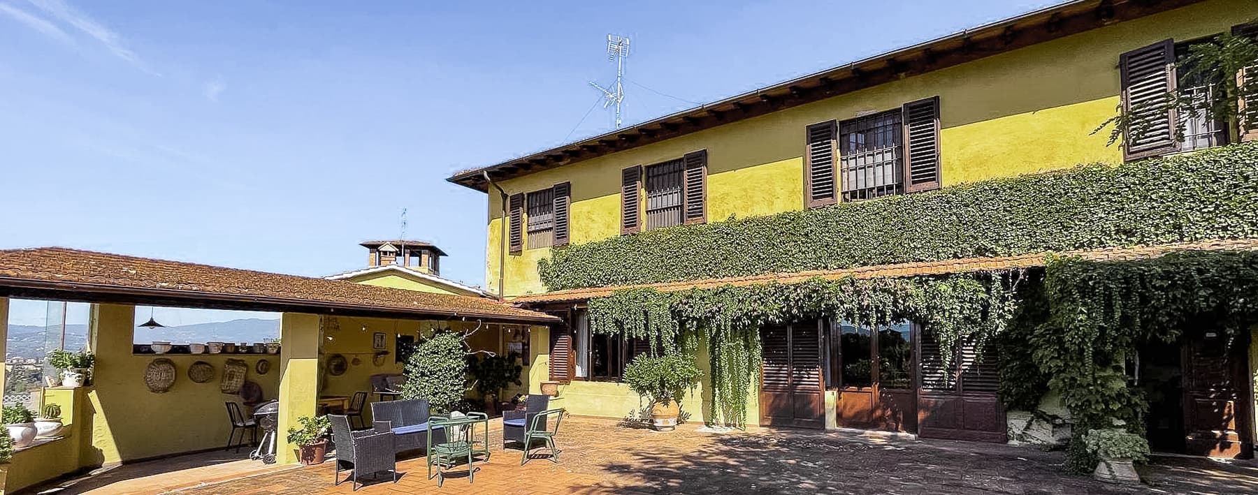 Independent Villa with Florence Views, Tuscany