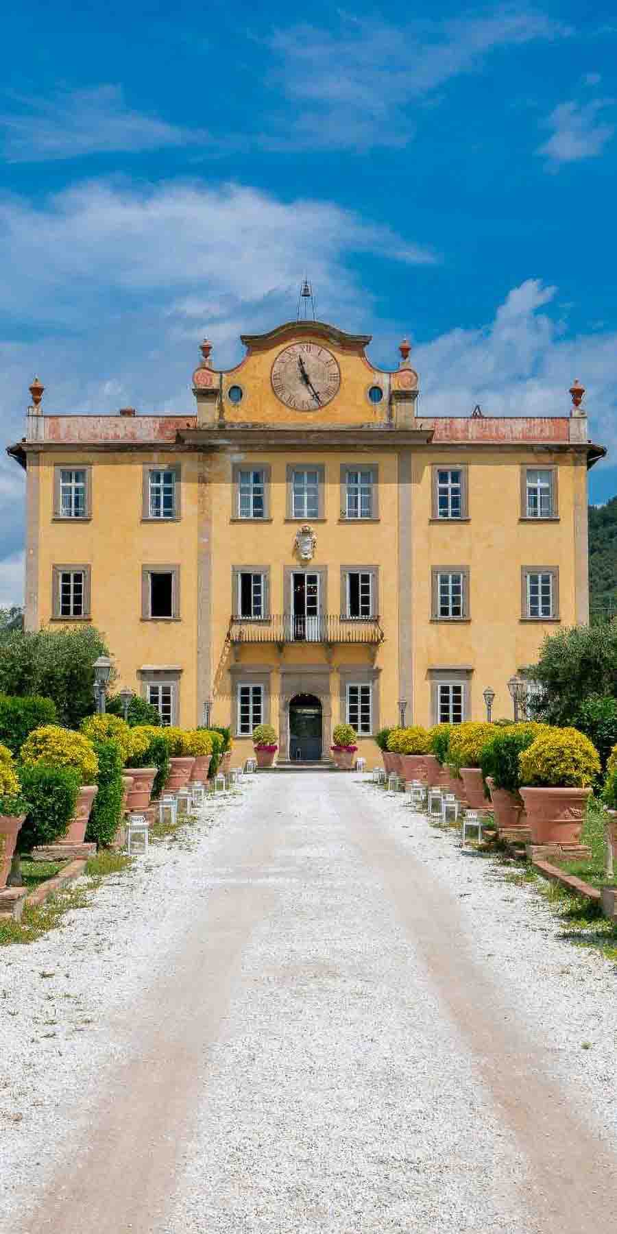 Historic Villa in San Giuliano Terme, Tuscany