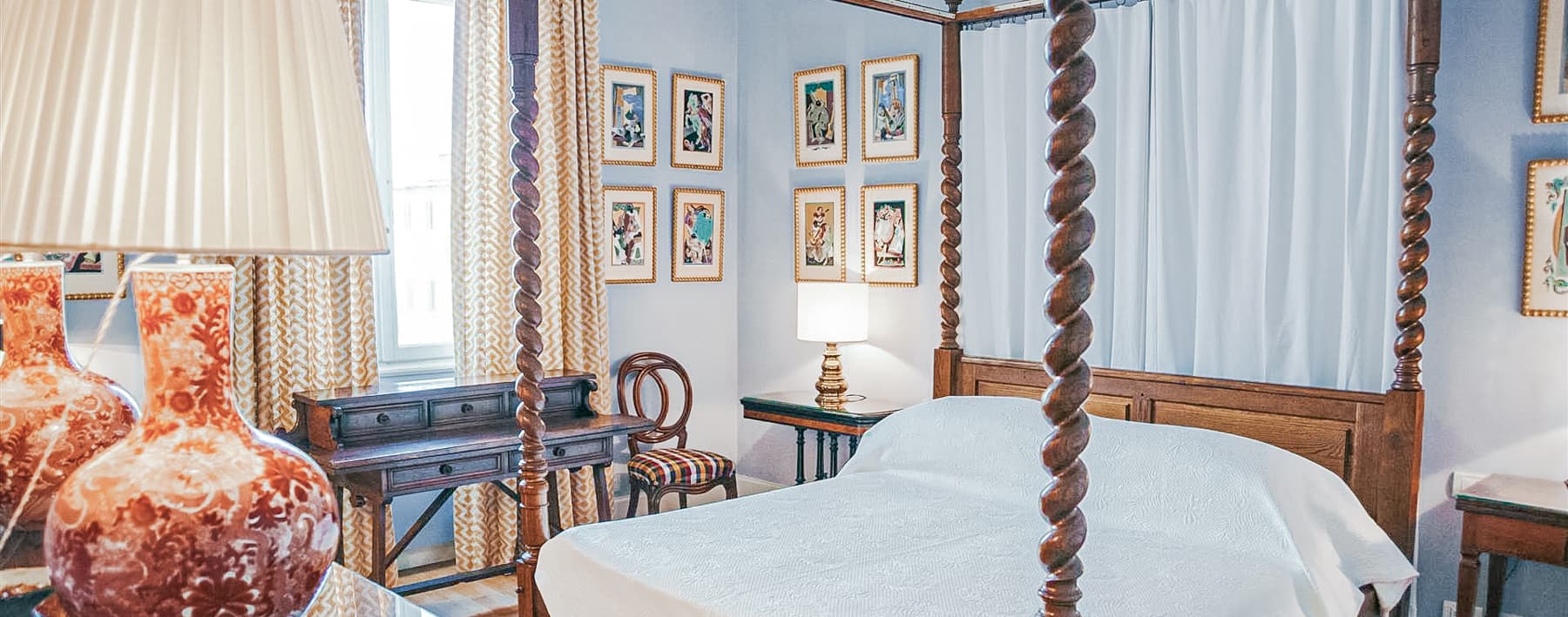 Elegant Apartment in Florence's Historic Oltrarno