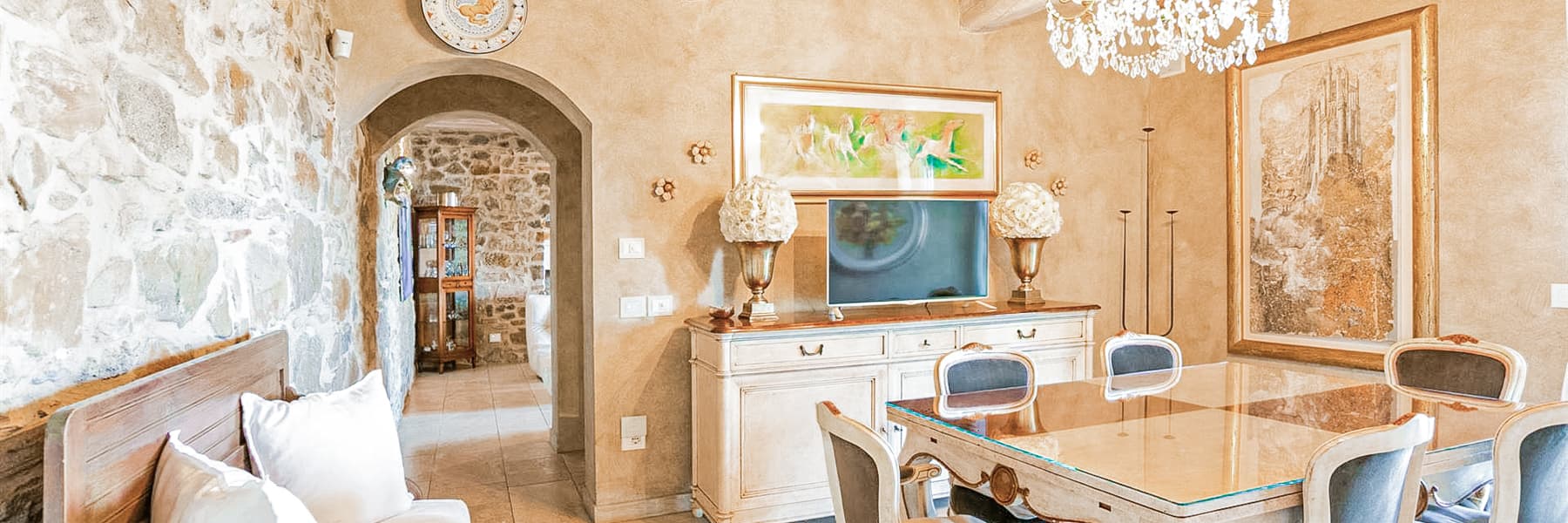 Luxurious Villa with Pool in Val d'Orcia, Tuscany