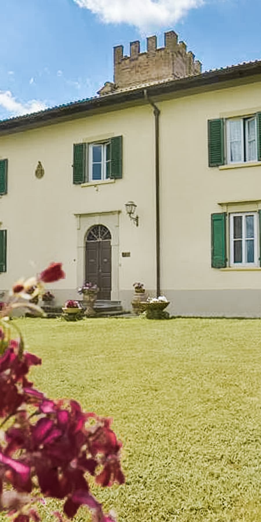 Elegant Villa with Pool in Tuscany's Mugello Valley