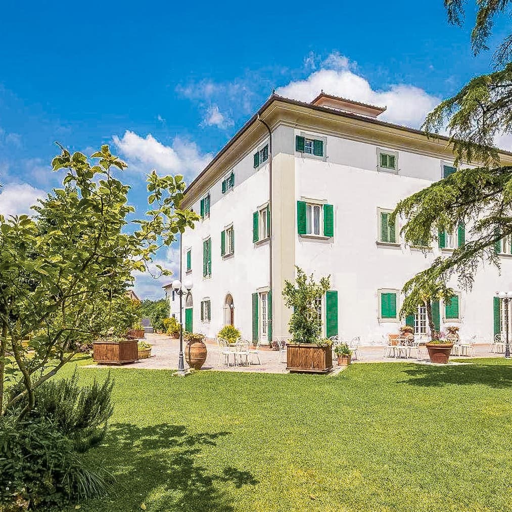 Neoclassical Villa in Quarrata, Tuscany