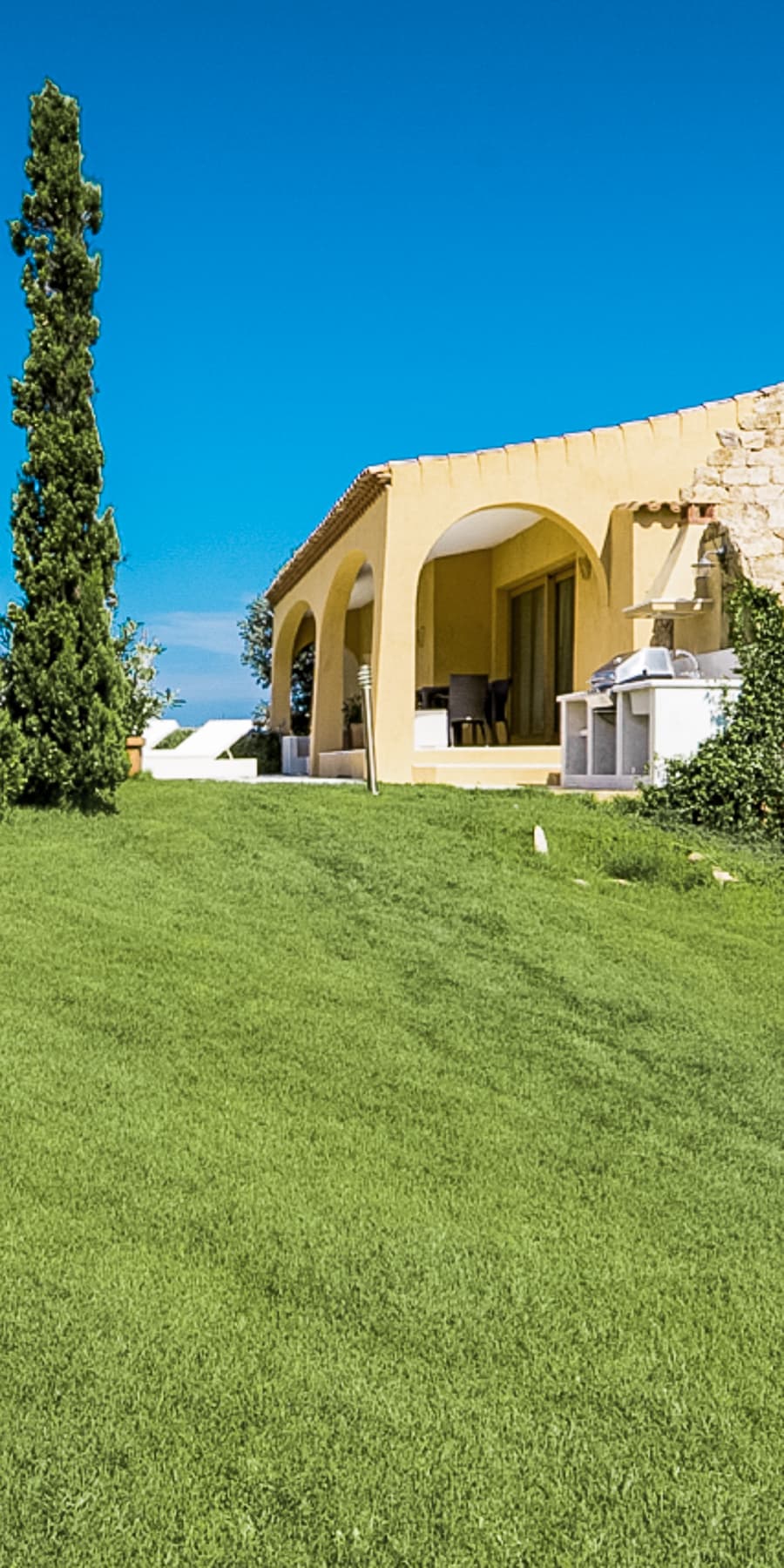 Apartment in Costa Smeralda, Sardinia with Sea Views