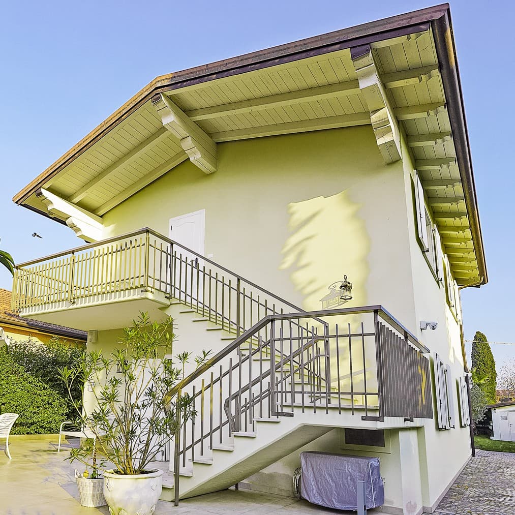Detached House in Sirmione, Lake Garda, Lombardy