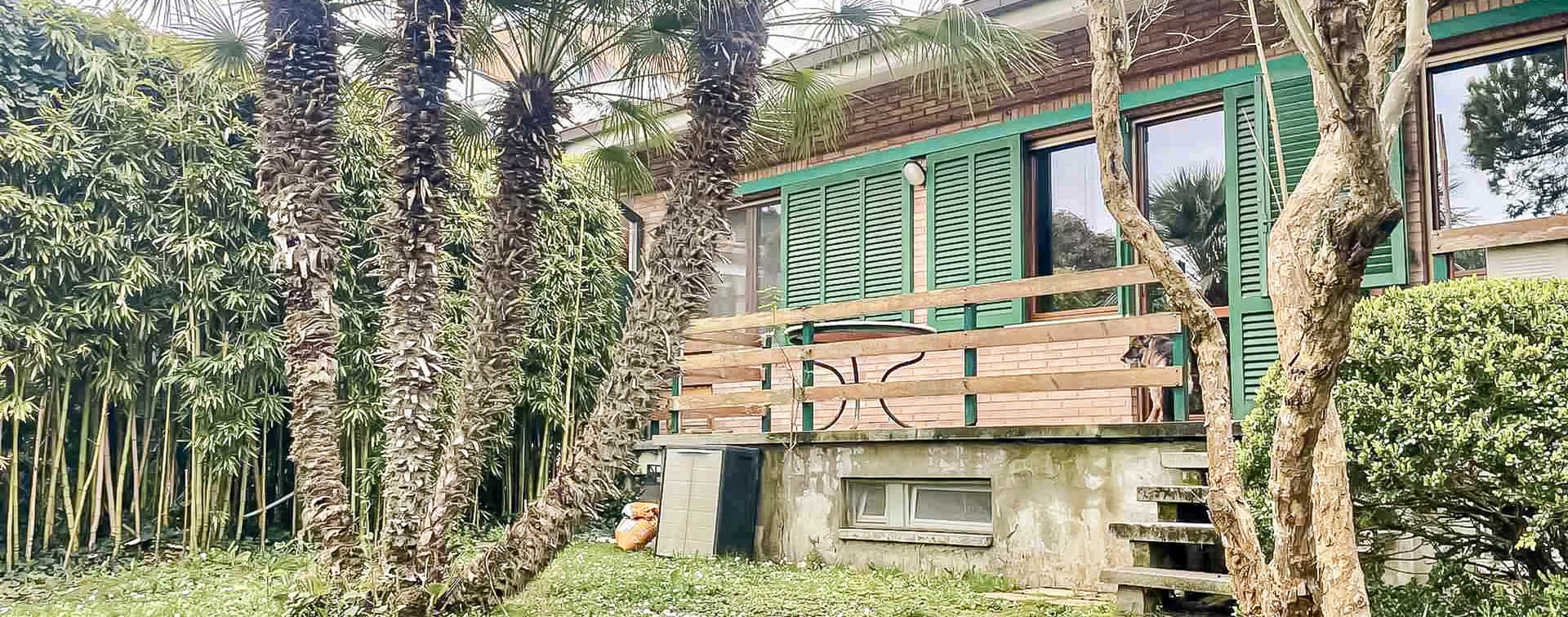 Charming Villa in Livorno, Tuscany with Garden Oasis