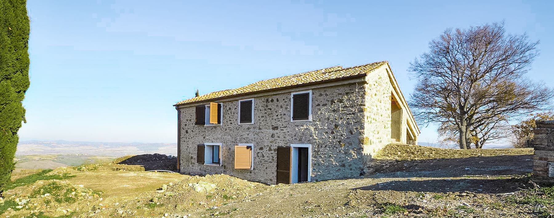 Detached House with Infinity Pool in Val d'Orcia, Tuscany