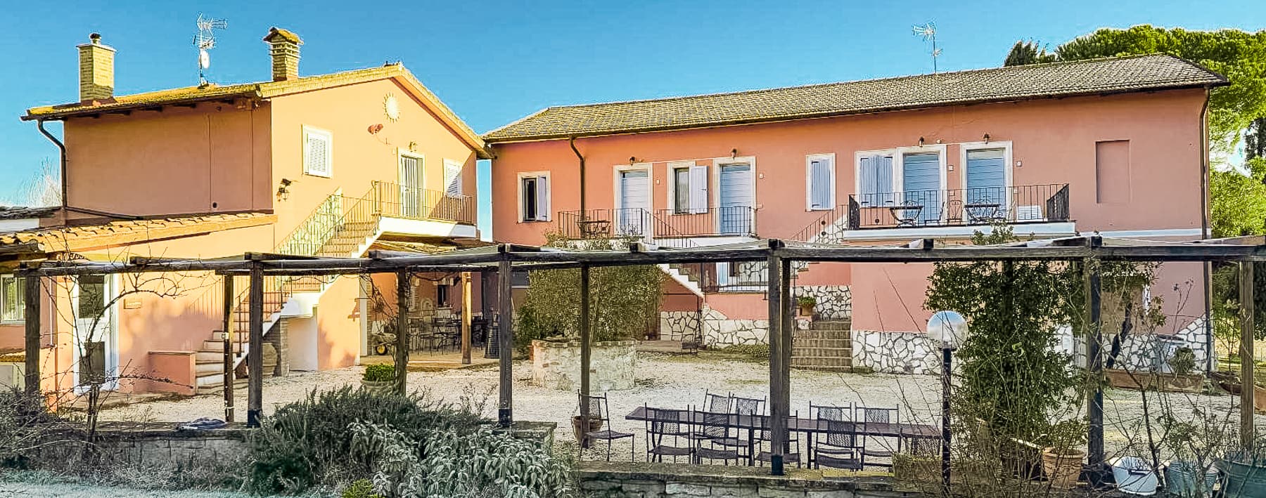 Agritourism with Lake View in Umbria's Castiglione del Lago