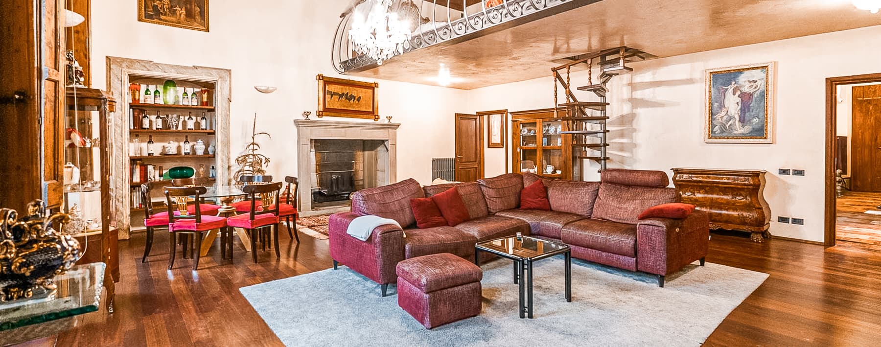 Historic Apartment in the Heart of Florence, Tuscany