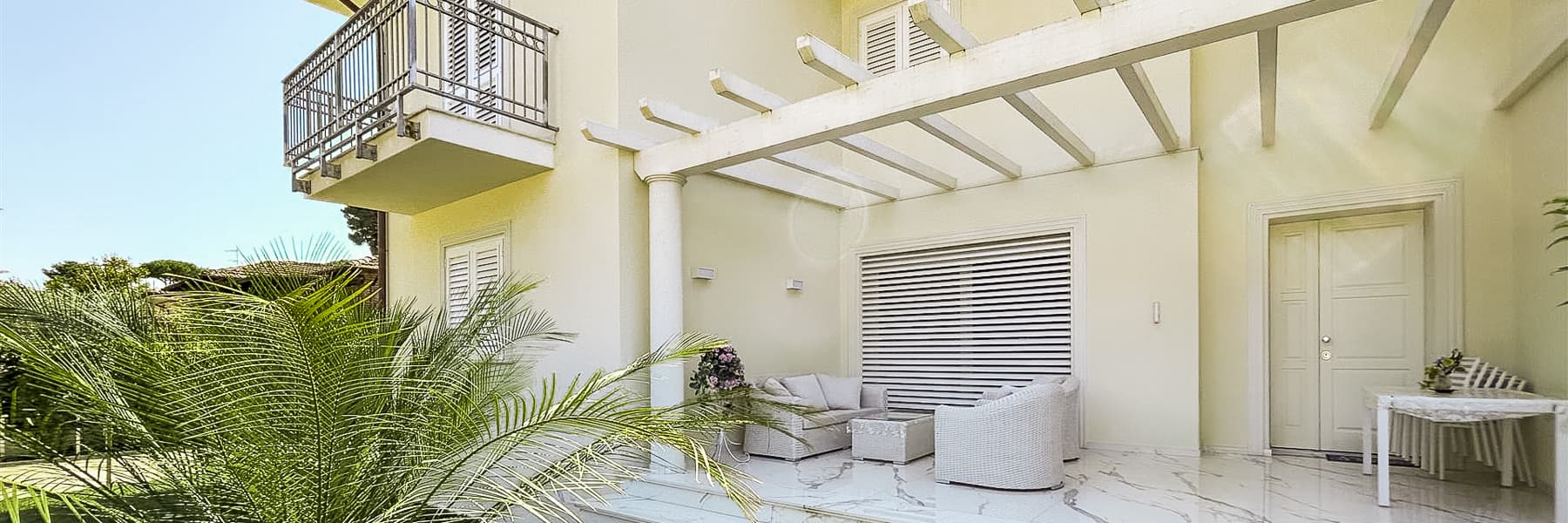 Elegant Villa Near the Sea in Pietrasanta, Tuscany