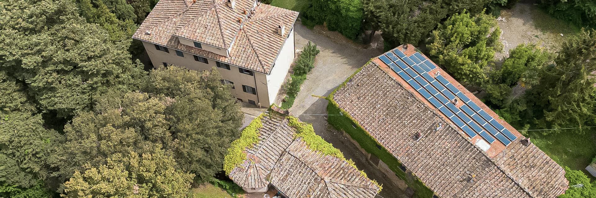 Historic Villa in Collesalvetti, Tuscany with Pool