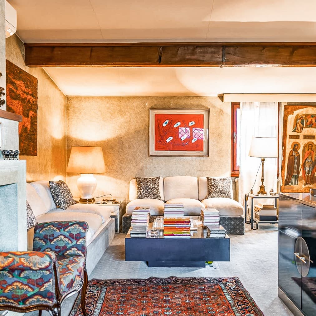 Florence Penthouse Loft with Terrace in Tuscany