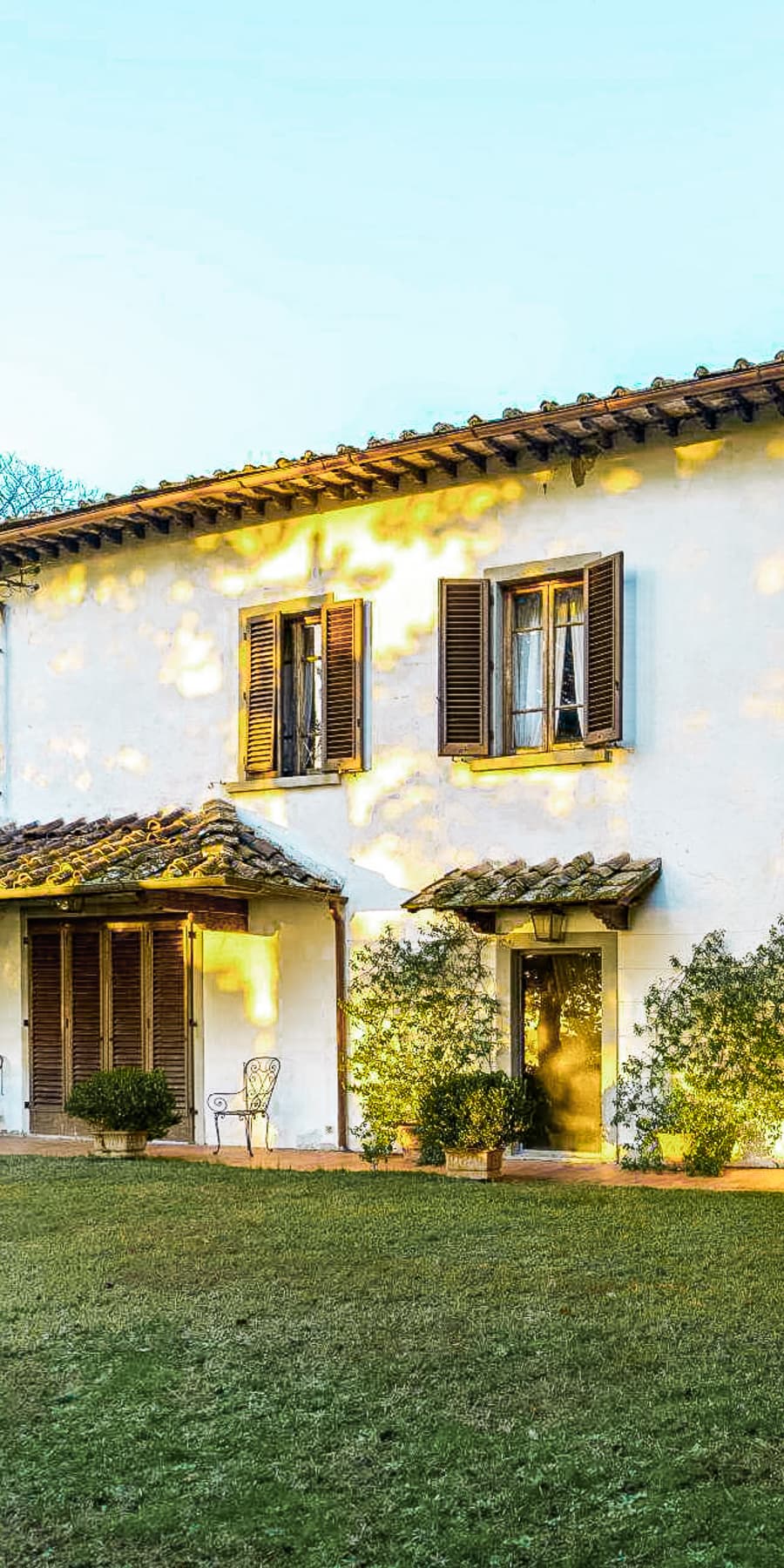 Farm with Villa and Flats in Chianti, Tuscany