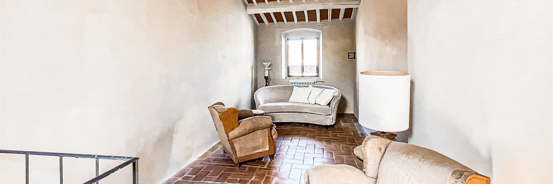 Casale panoramico nel cuore del Chianti, Toscana