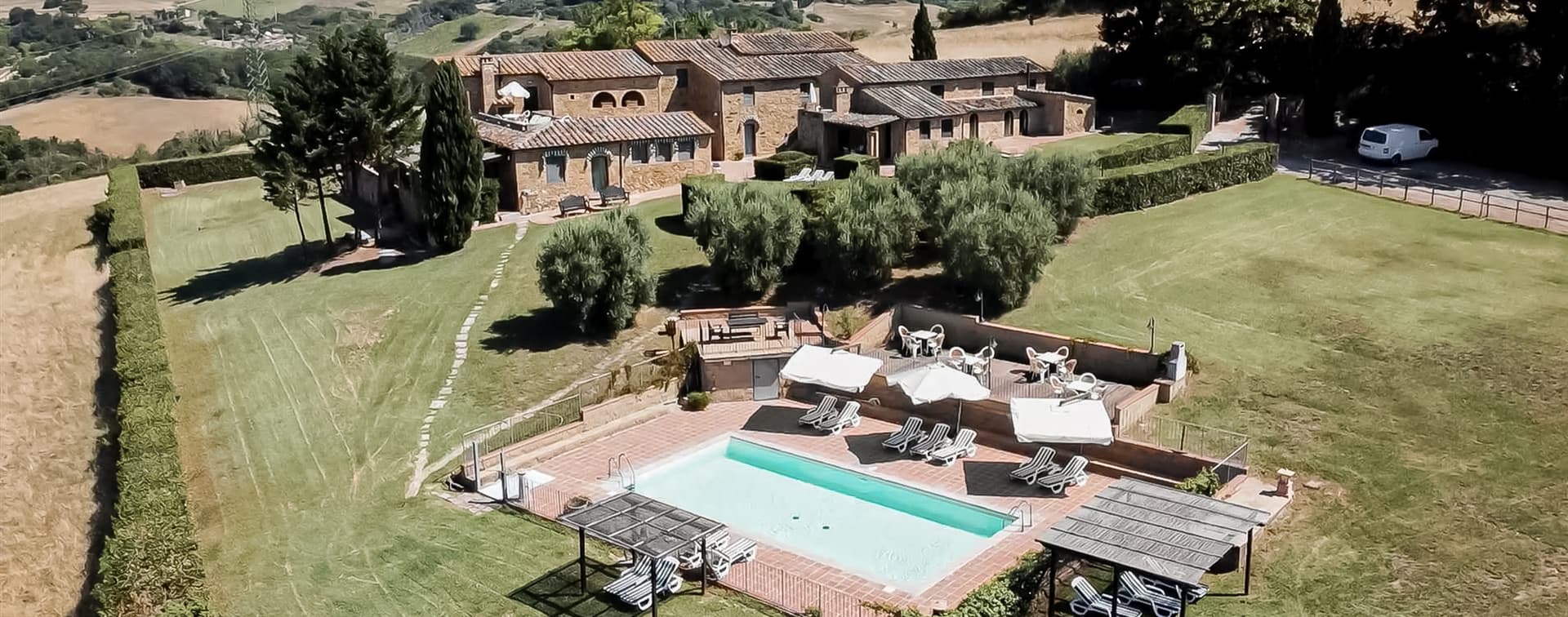 Charming Apartment in Casole d'Elsa, Tuscany