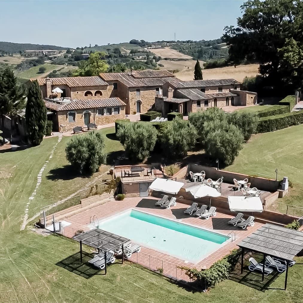 Charming Apartment in Casole d'Elsa, Tuscany