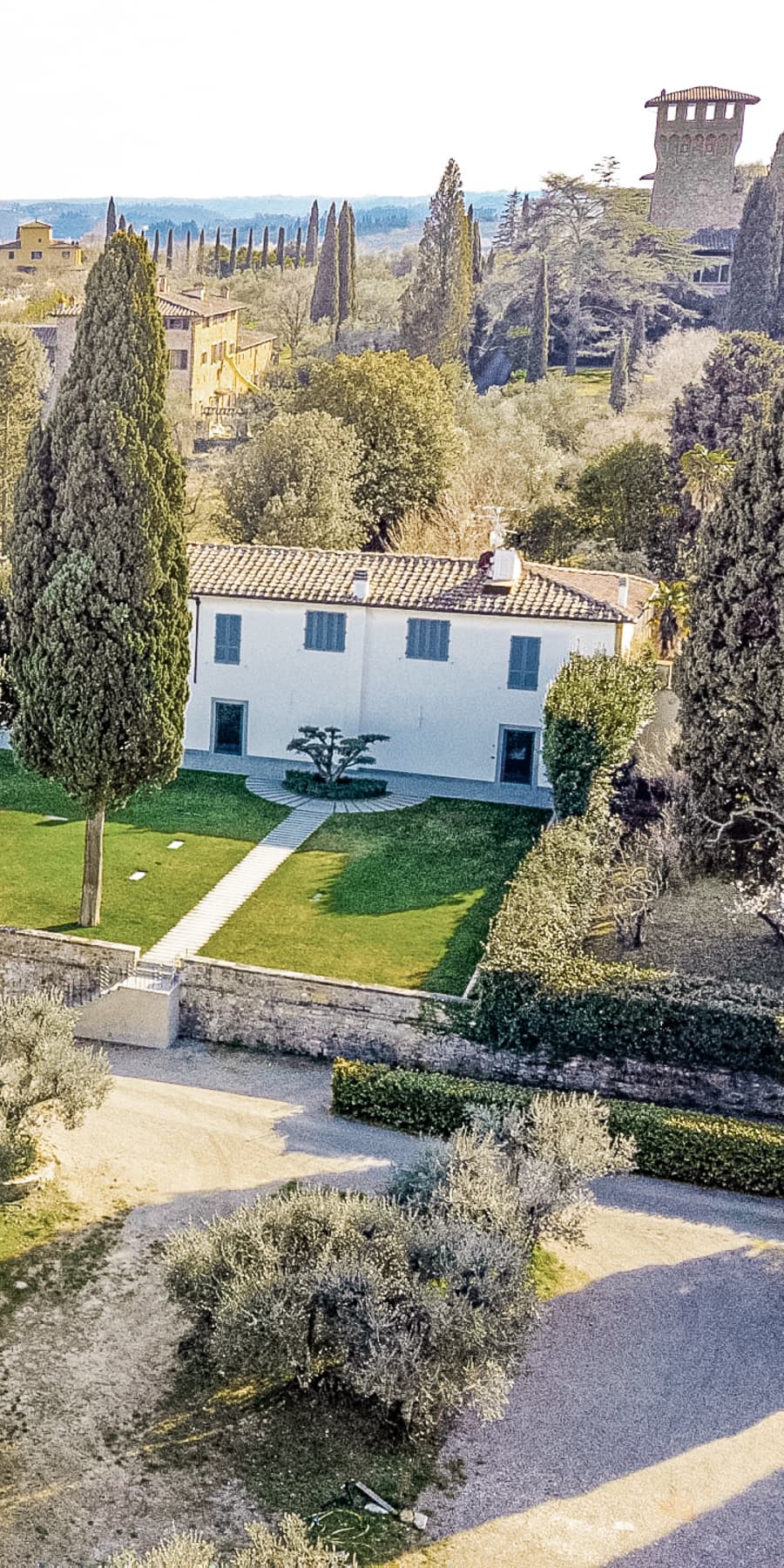 Elegant Villa in Florence's Scenic Hills, Tuscany