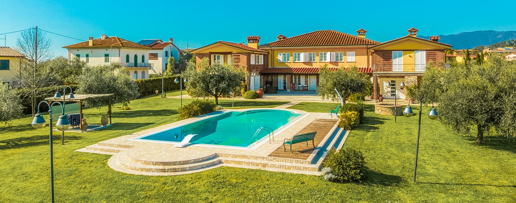 Villa esclusiva con piscina a Montecarlo di Lucca