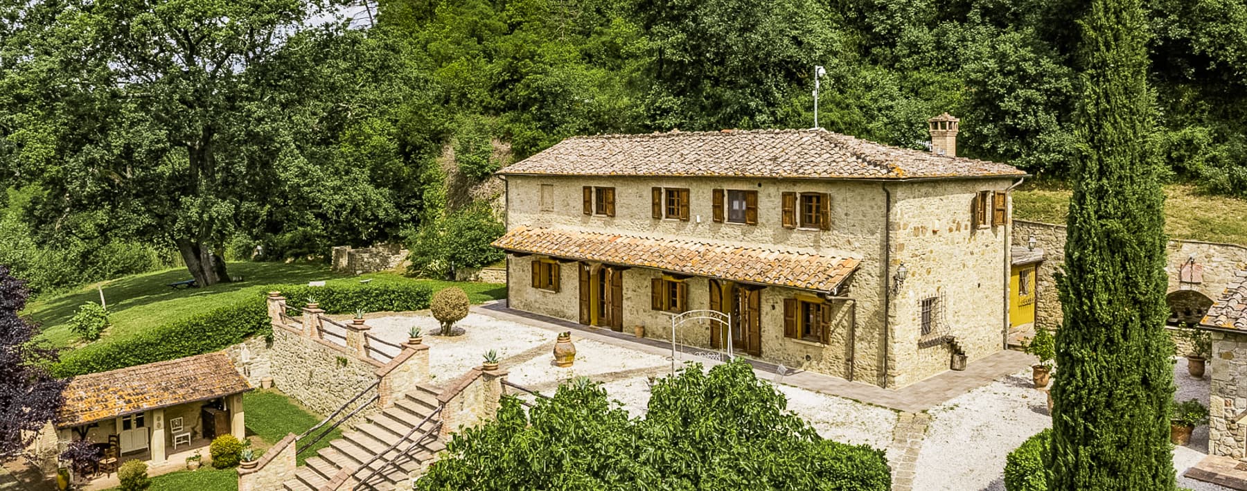 Rustic Country House with Pool in Volterra, Tuscany
