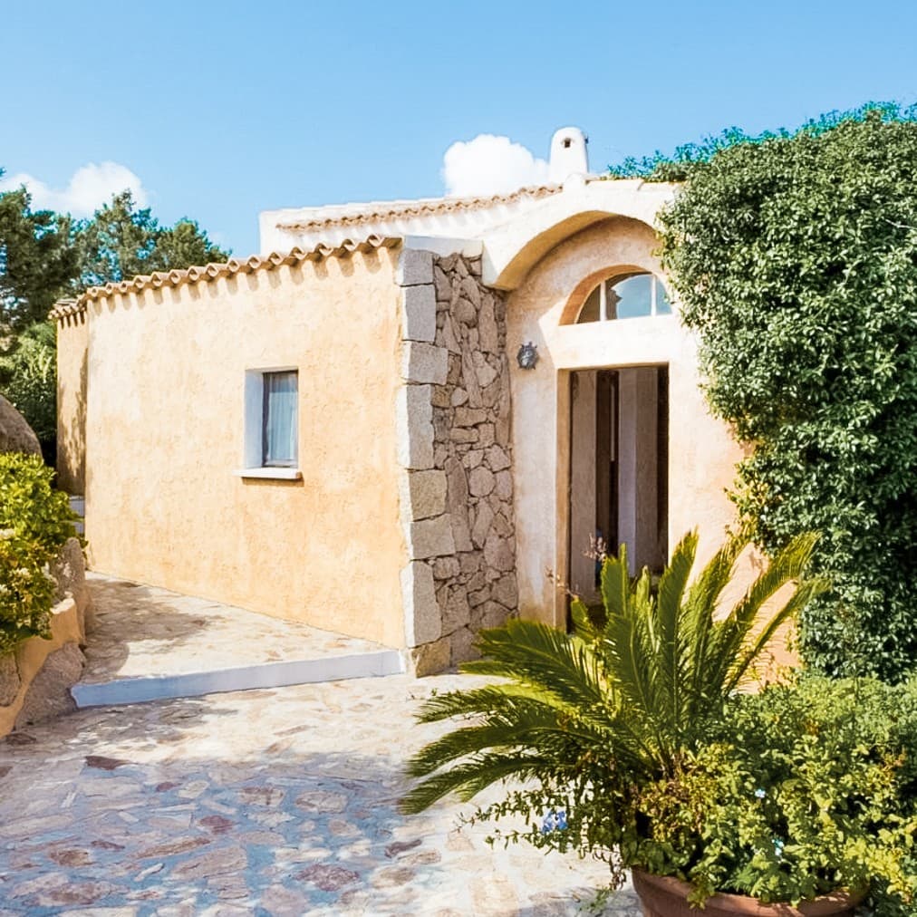 Apartment with Pool in Arzachena, Sardinia